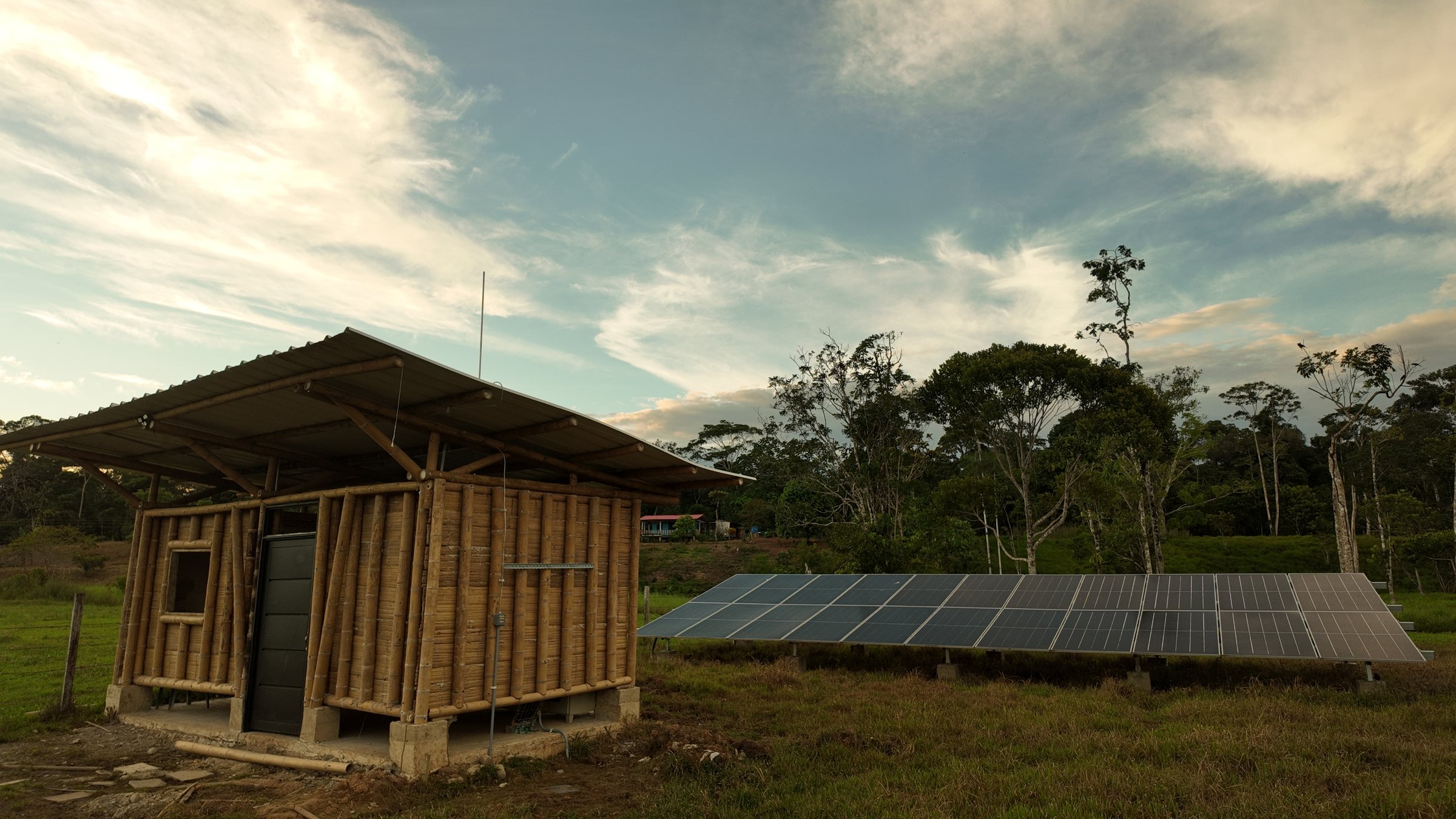 The finished solar array and its bamboo plant room at El Diviso